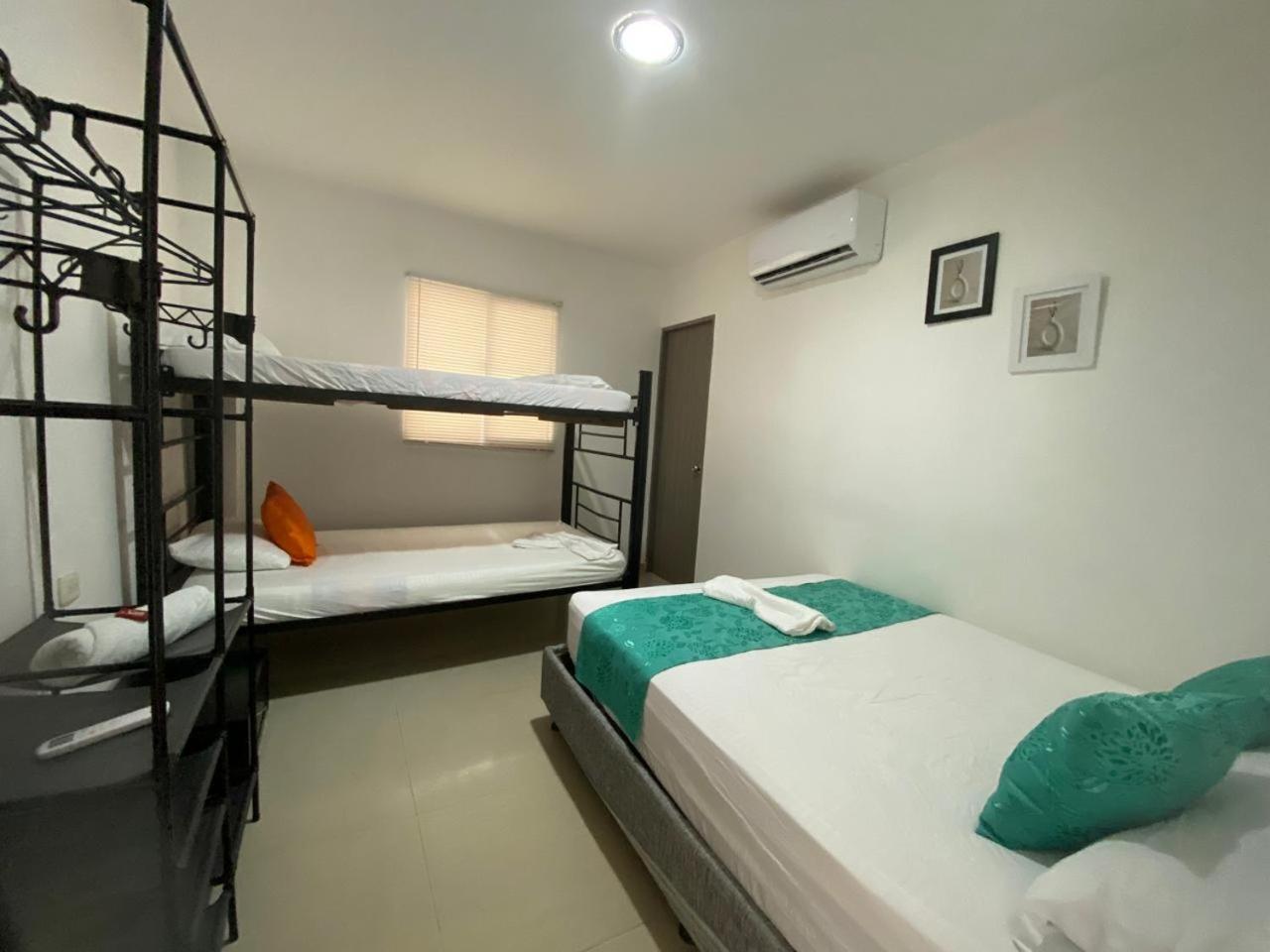 Guest house Shekinah House